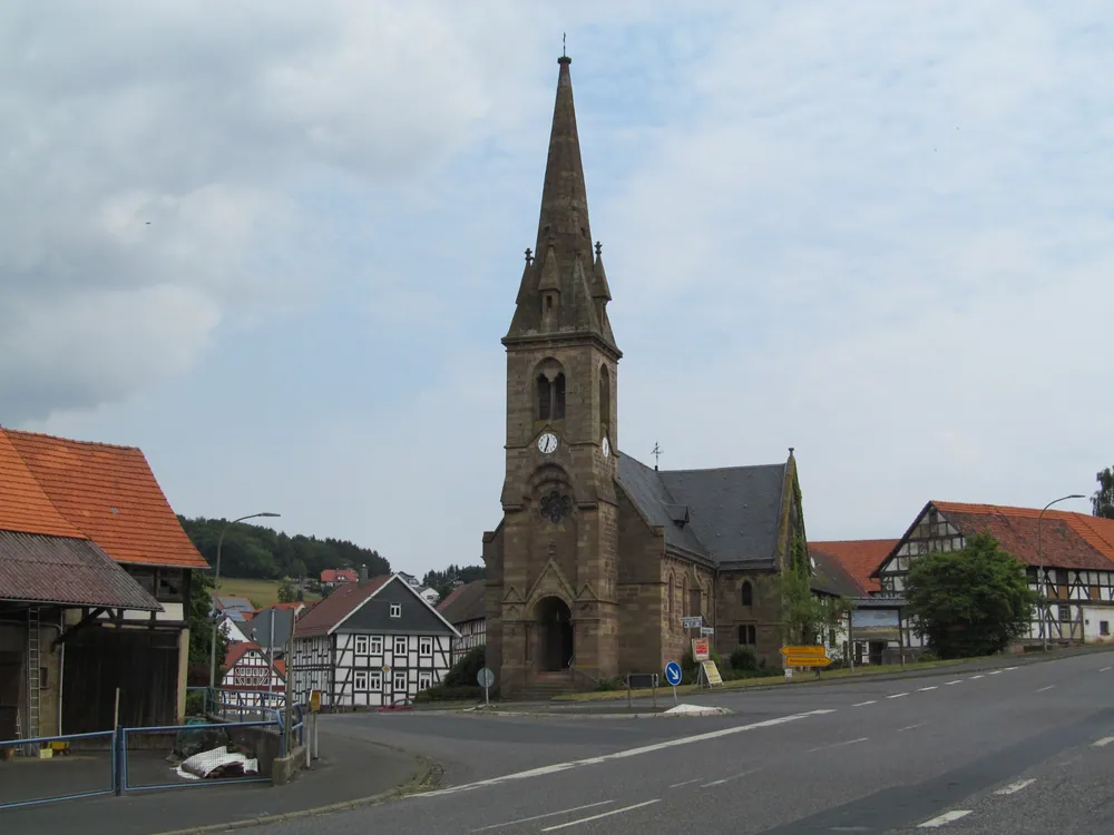 Neukirchen (Knüll) – Brennholz König Liefergebiet