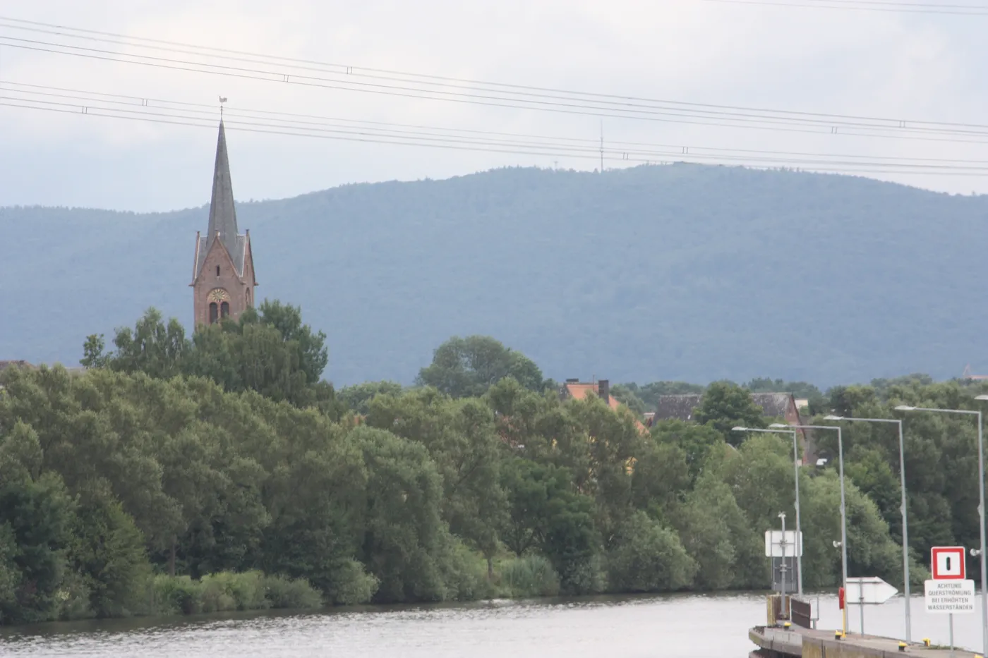 Großkrotzenburg – Brennholz König Liefergebiet